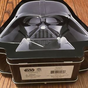 Star Wars Darth Vader tin lunch box